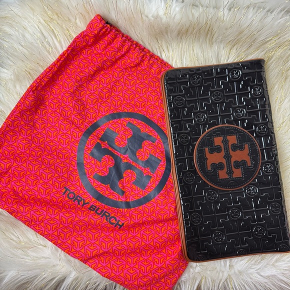 Tory Burch Black Clutch with Brown Logo Trim - Picture 9 of 9